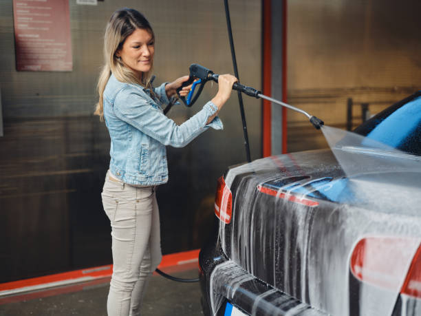 Best Roof Power Washing Services  in South Hill, WA